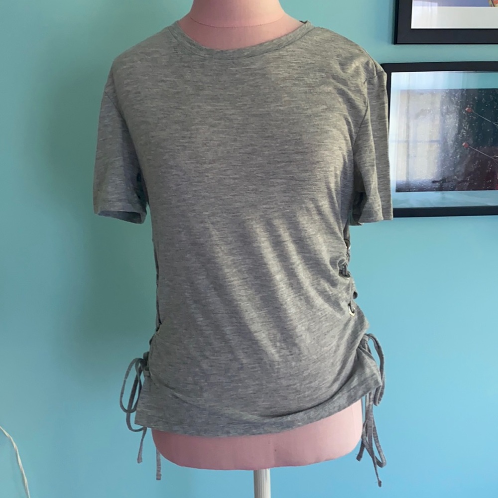 Grey t-shirt